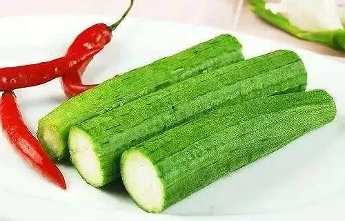 重庆人说吃瓜,一场麻辣鲜香的市井生活盛宴