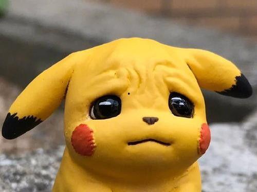 皮卡丘吃瓜日常,欢乐逗趣的夏日时光